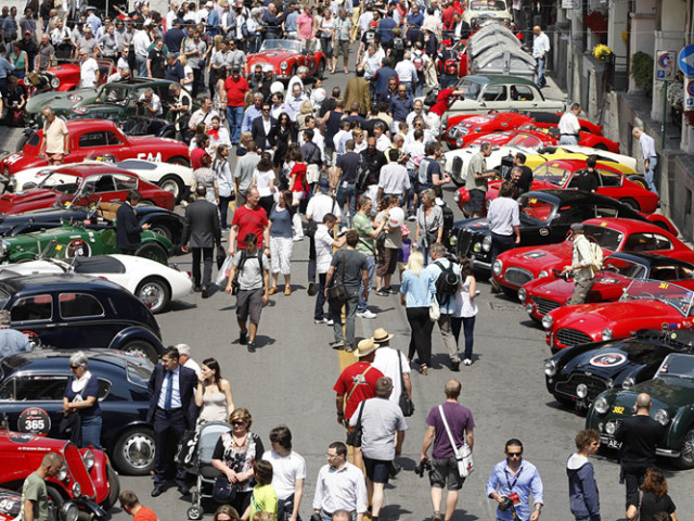 Cars for the Mille Miglia recreation. Perhaps not in Bologna but impressive, no?