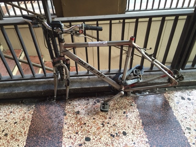 A word to the wise - don't leave a nice bike in centro overnight!